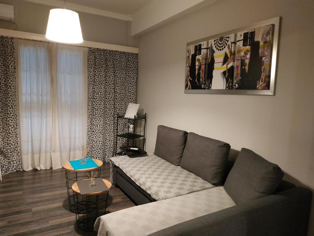 Cozy Apartment Near Metro Station Agia Marina Athen Eksteriør bilde