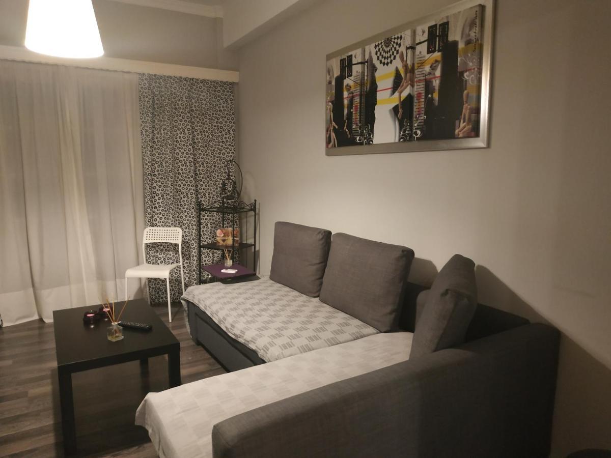 Cozy Apartment Near Metro Station Agia Marina Athen Eksteriør bilde